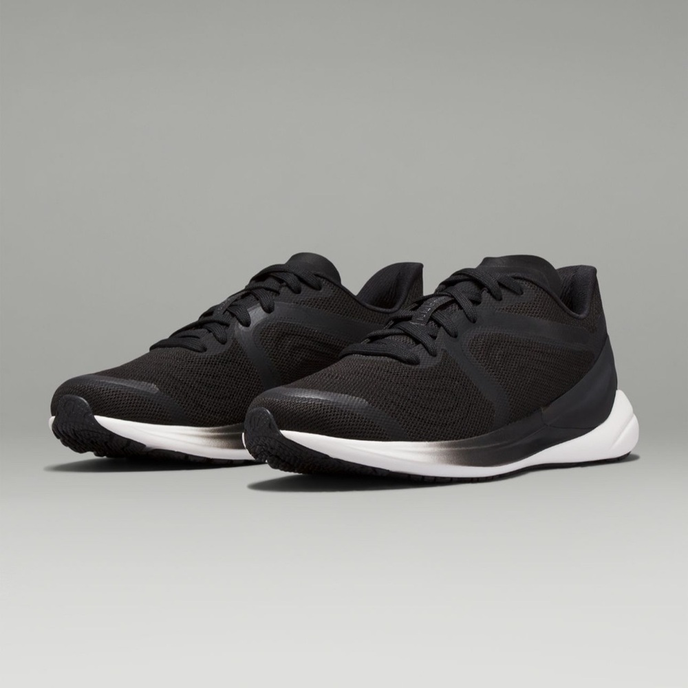 Lululemon Blissfeel Sneaker